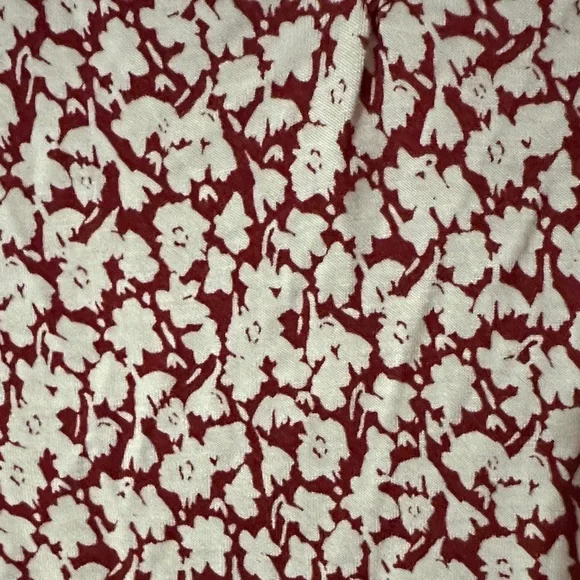 LOFT Sleeveless Floral Blouse - Black and White - Picture 3 of 9